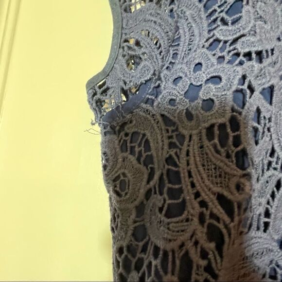 4 for $20 Ella Moss navy lace lined shirt size small - Picture 4 of 7